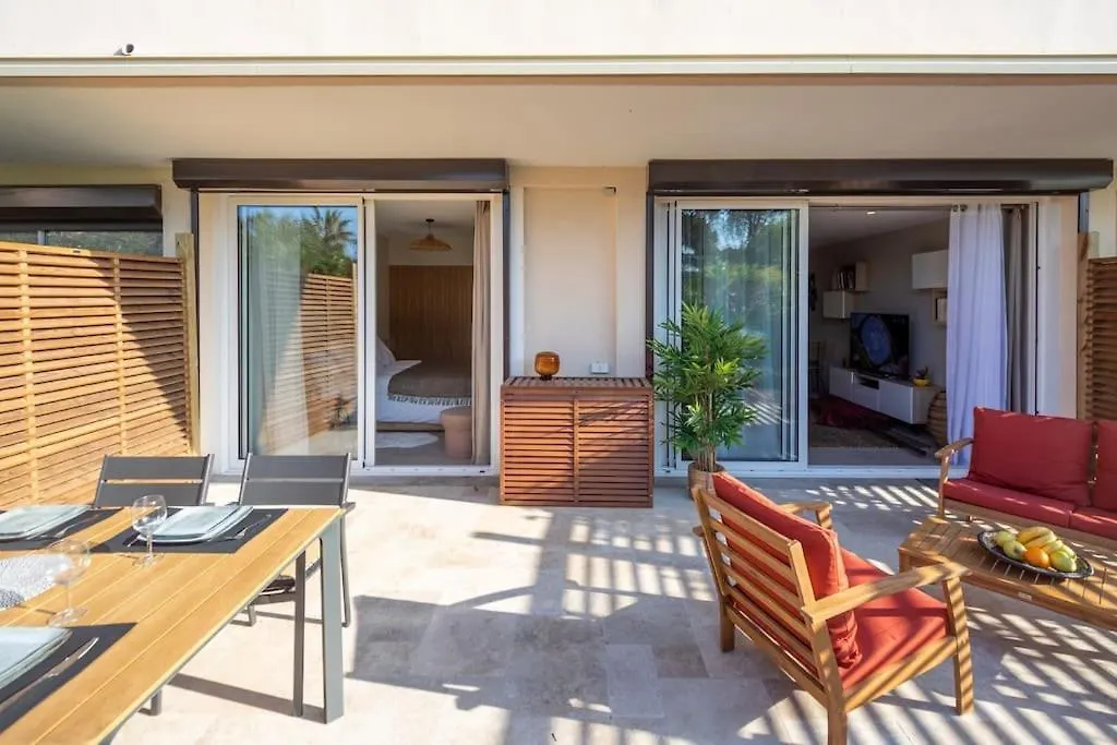 Appartement Entierement Renove Avec Terrasse Saint Tropez 0*,  Francie